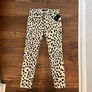 Skinny ankle cheetah jeans - size 28